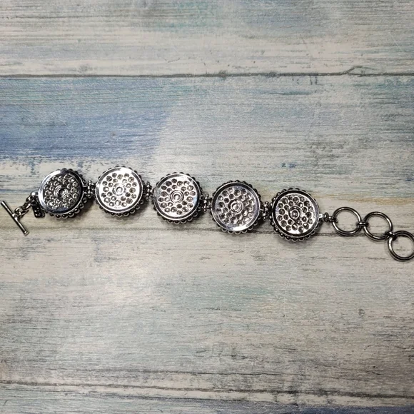 Ginger Snaps Bracelet. - Picture 3 of 7